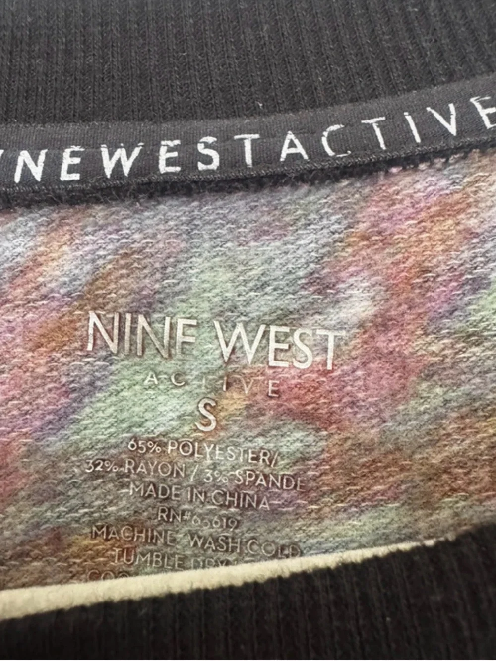Nine West Gray Multicolor Pattern Crewneck Sweater